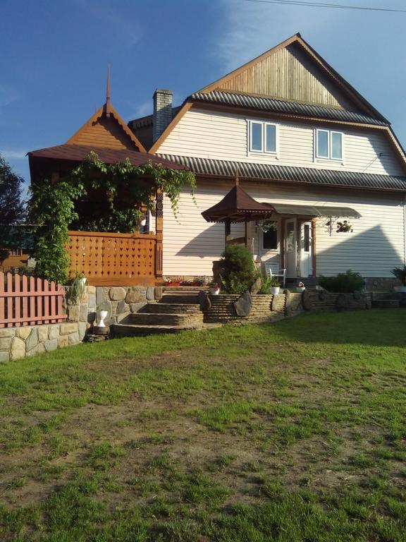 Homestay Opryshky Tatariv Extérieur photo